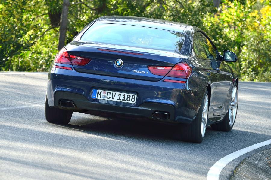  BMW 650i Coupe M Sport Package 2015 года  (фото 8 из 33)